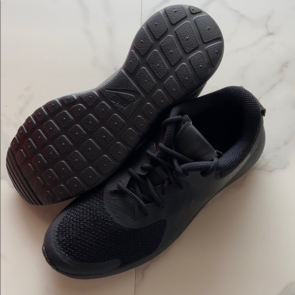 NWT Nike ZACA triple black - Picture 7 of 9